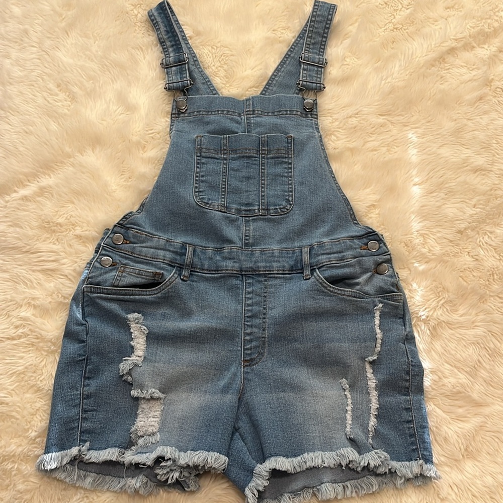 Venus Denim Overall Romper! - Picture 2 of 11